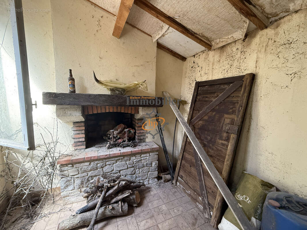 Vente Maison de loisir avec terrains et annexes Versols-et-Lapeyre - photo 4