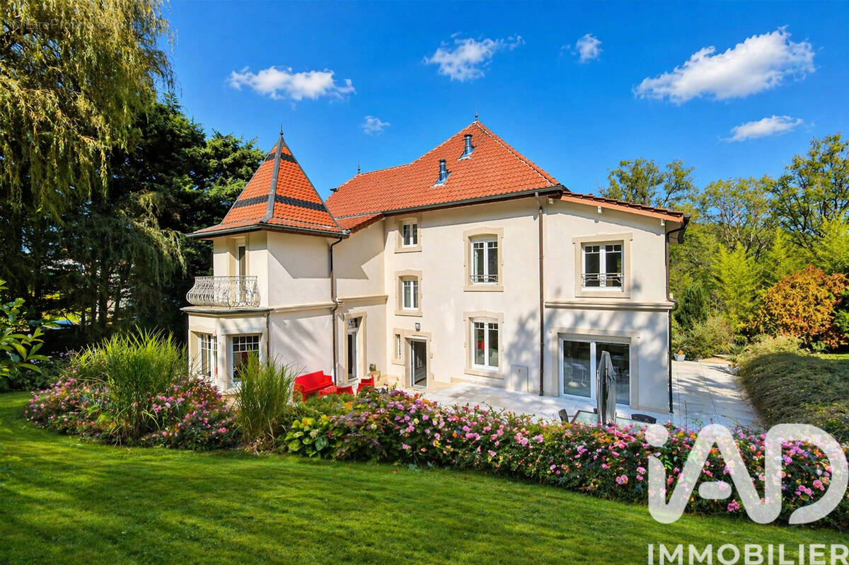 Photo 1 - Maison à HUSSIGNY-GODBRANGE