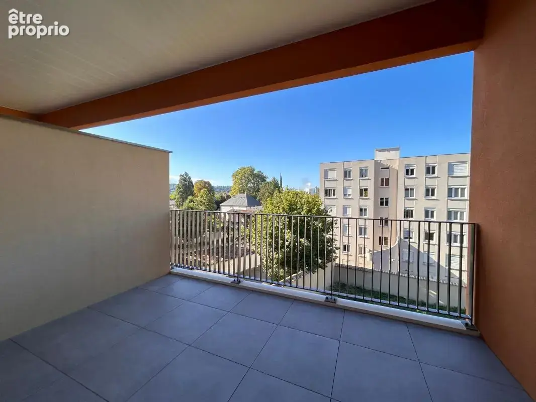 Appartement à FONTAINES-SUR-SAONE