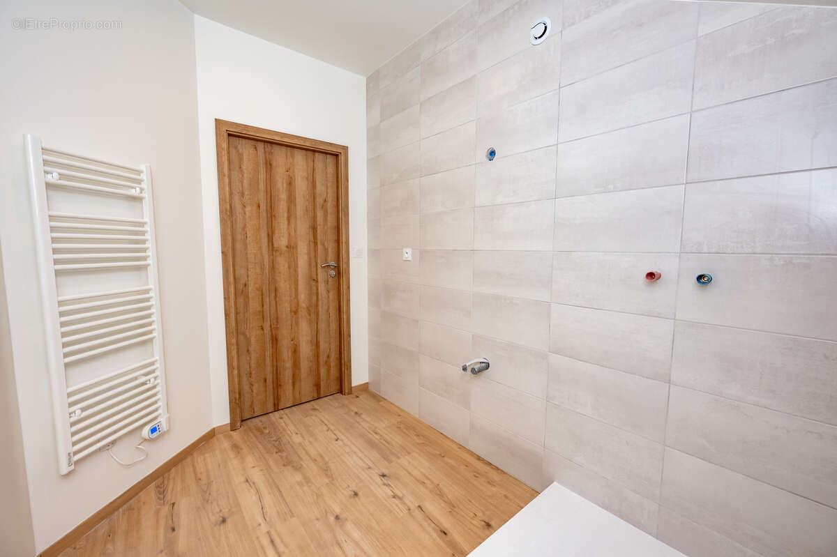 Appartement à MOUTHE