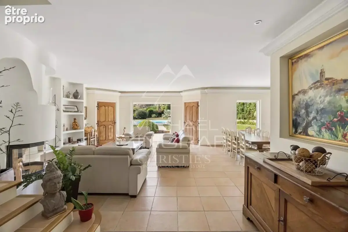 Antibes – Élégante villa avec piscine - photo 4