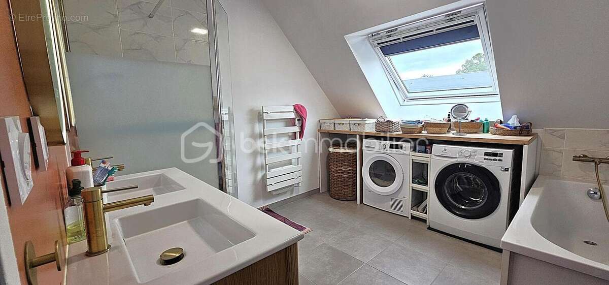 Maison à PONT-L&#039;EVEQUE