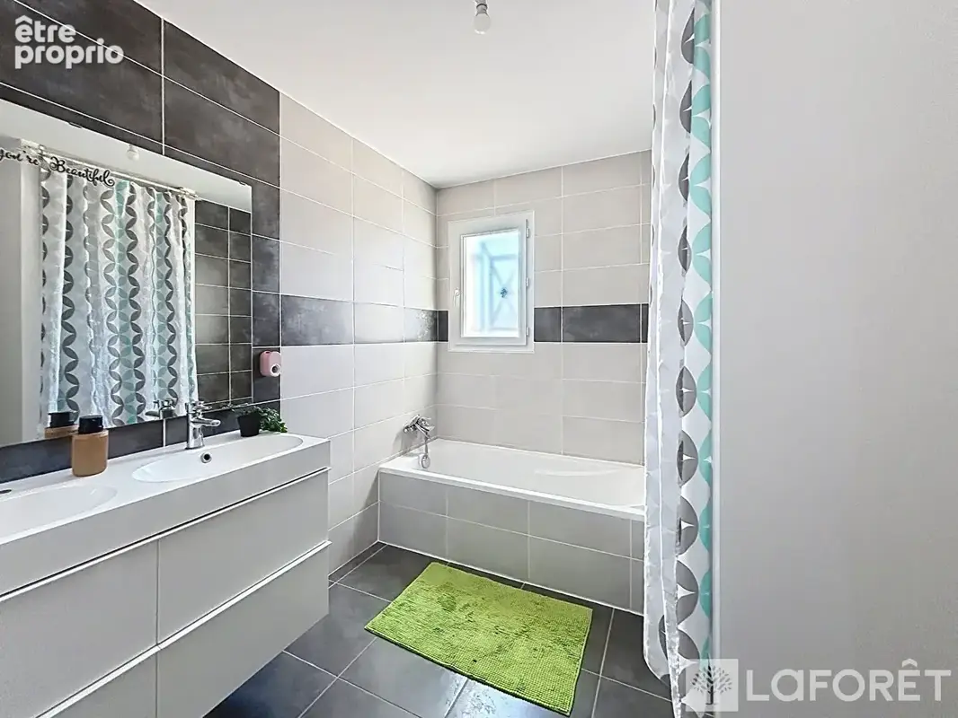 Villa 4 chambres de 126 m² sur 846 m² - Cers - photo 7