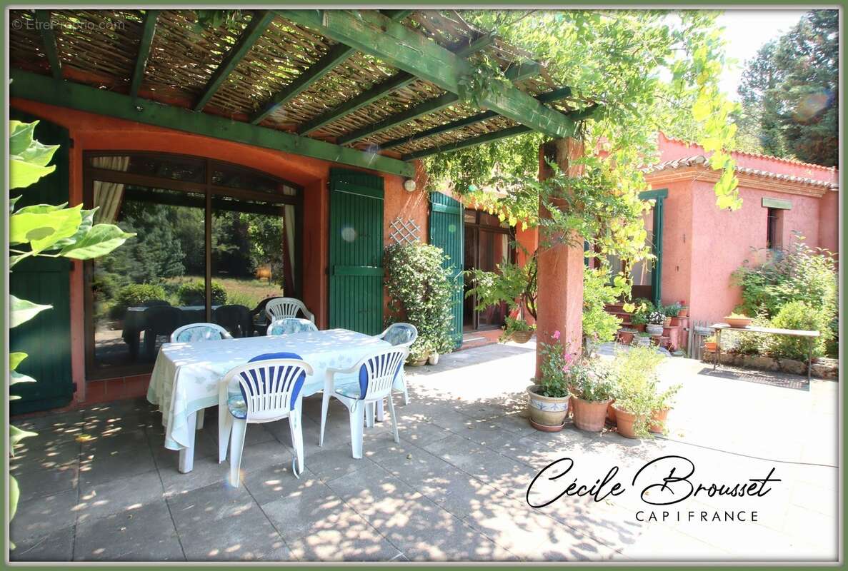 Propriete à vendre 10 pièces SAINT LAURENT DE CERDANS (66) - photo 24