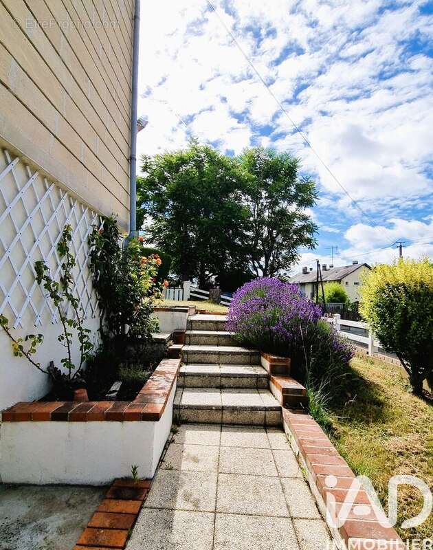 Photo 2 - Maison à BEYNES