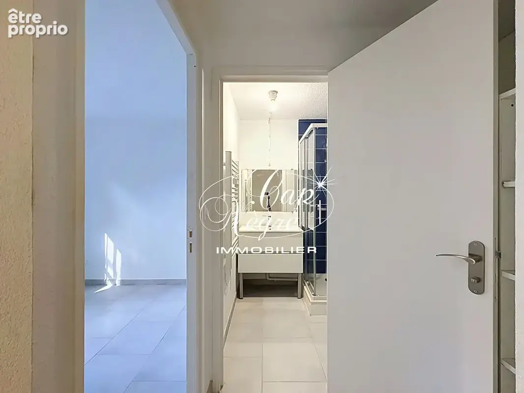 Appartement T2 cabine avec terrasse et piscine - Cavalière - photo 9