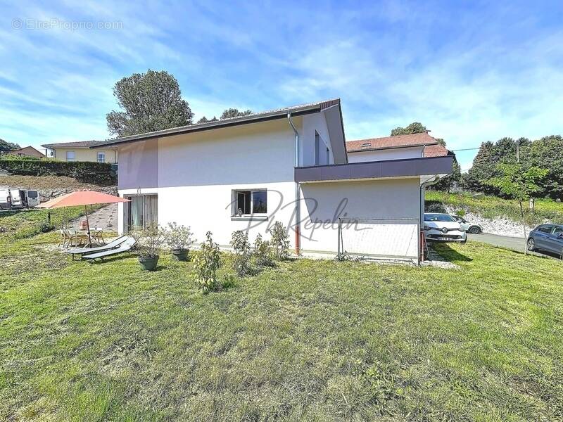 Maison à ETAUX