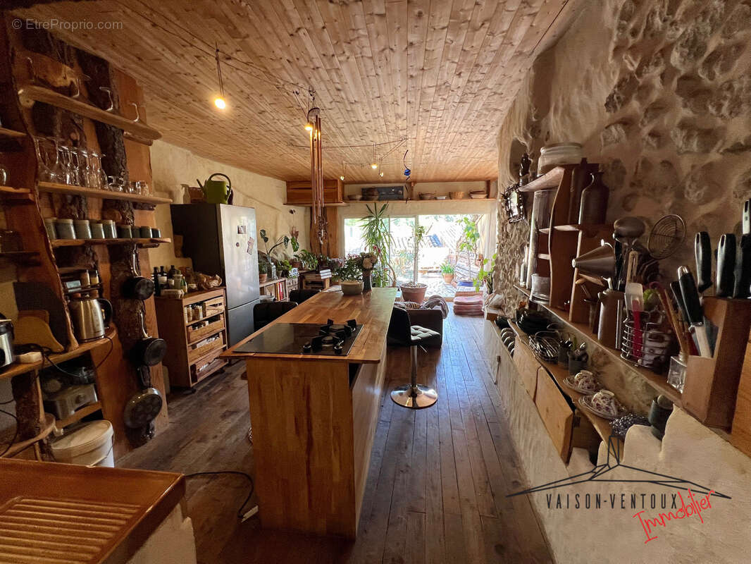 Maison à BUIS-LES-BARONNIES