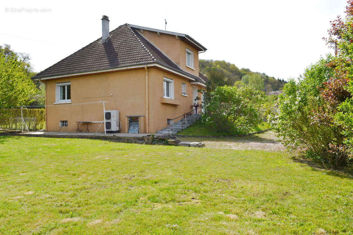 Maison à BOURGOIN-JALLIEU
