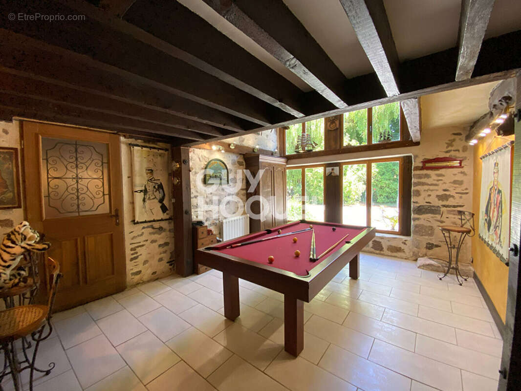 Maison 240 m² à Mont-Dol  - photo 5