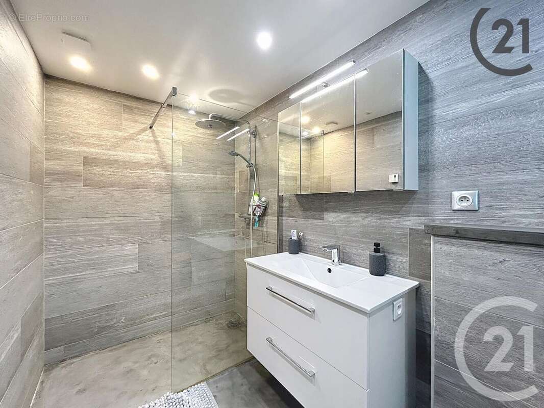 Maison à MARAYE-EN-OTHE