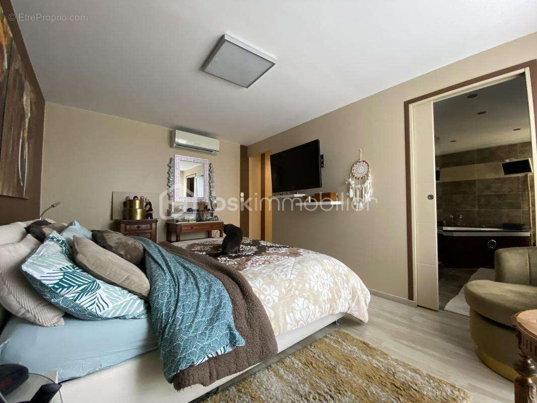 Maison à LA REDORTE