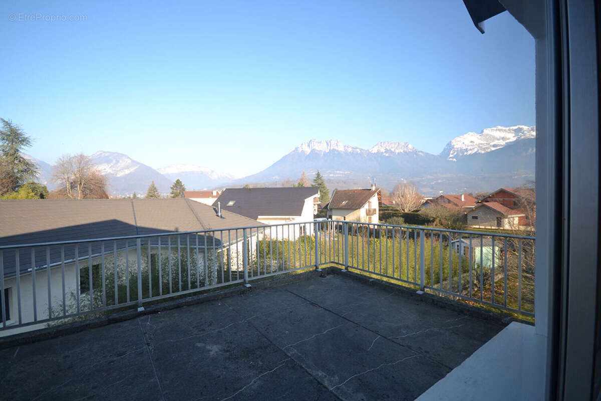 Maison à SAINT-JORIOZ