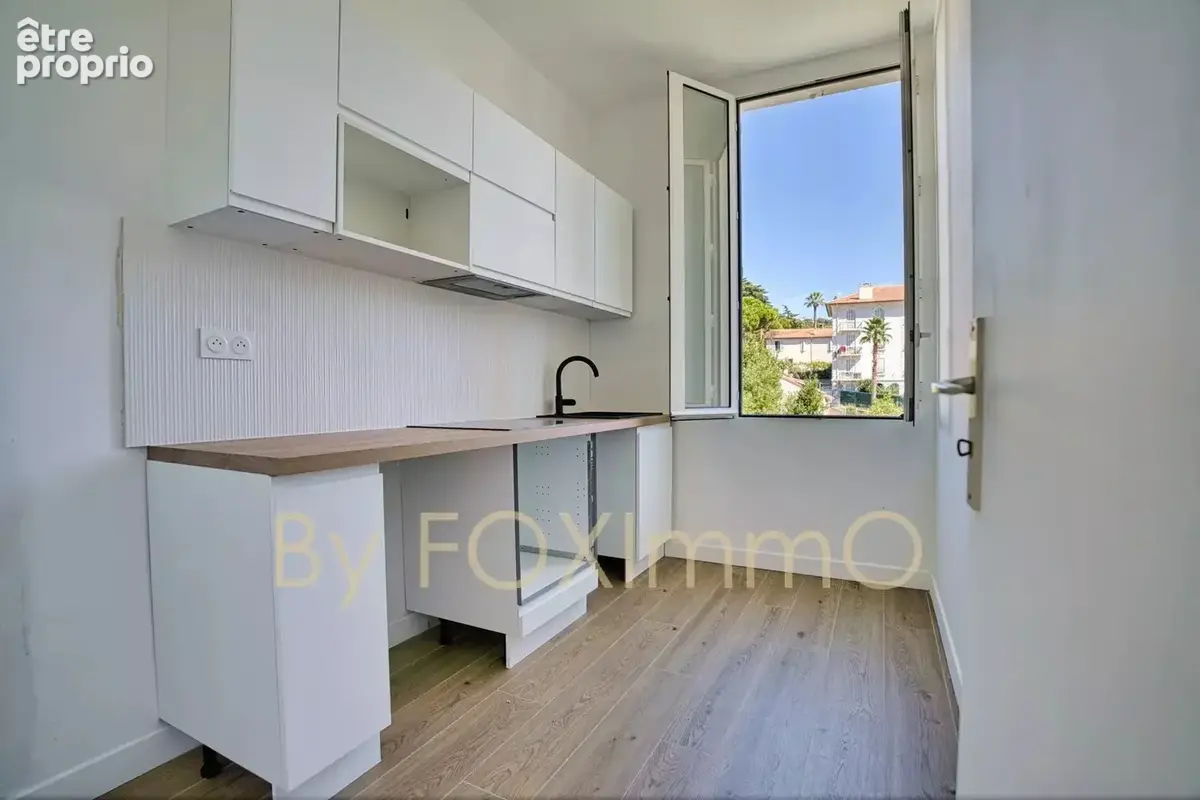 Deux pieces Cannes Centre Balcon - photo 7