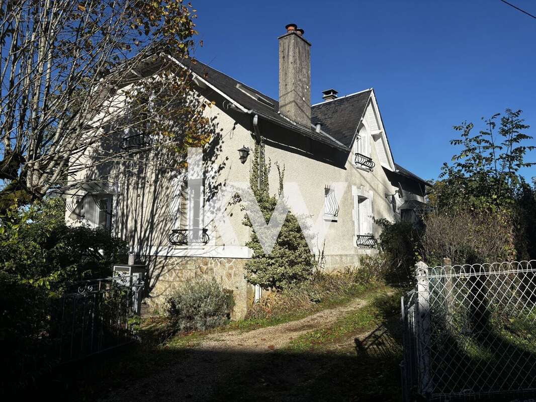 Maison à LA PORCHERIE