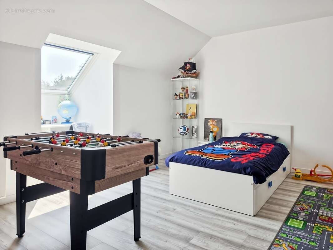 Pavillon récent de 145 m² avec 4 chambres, DPE C ! - photo 11