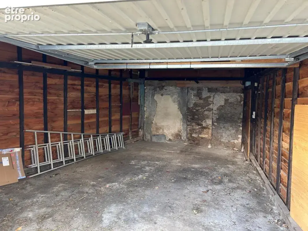 Joli logement 80 m² sur 3 niveaux, 2 chambres, garage et remise non attenants - locataire en place - photo 10