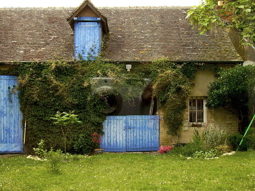 Maison à LE BREIL-SUR-MERIZE