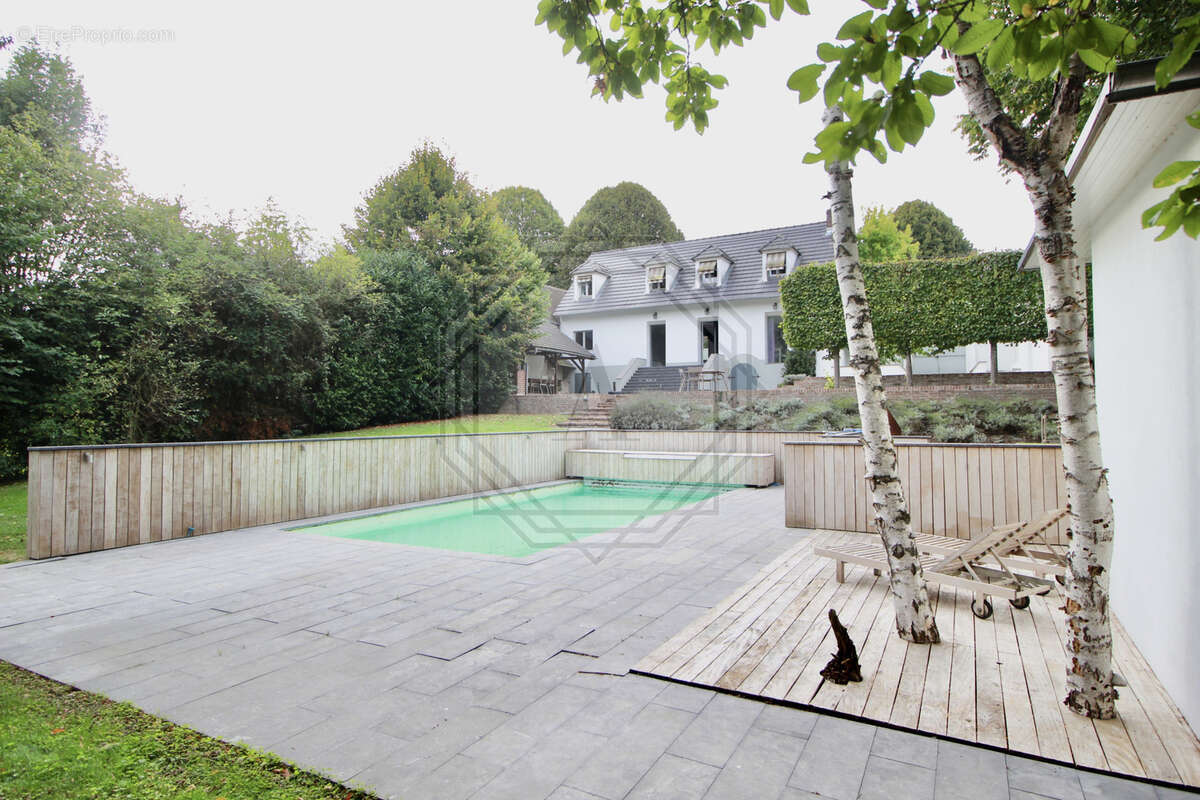 Maison à L&#039;ISLE-ADAM