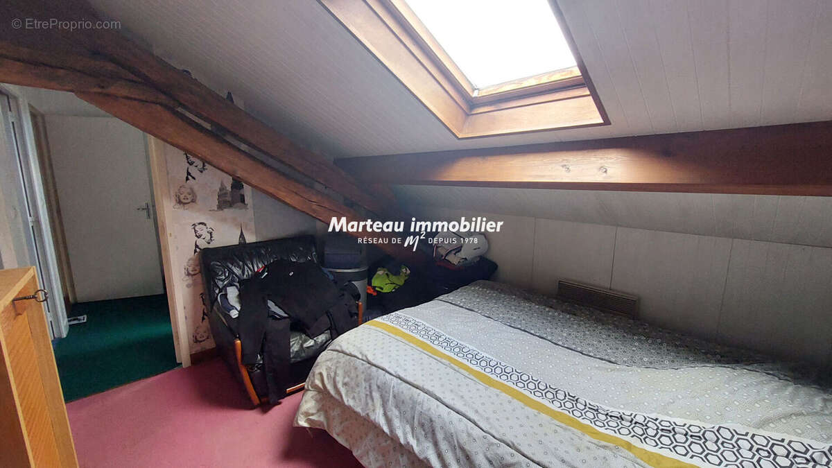 Maison à FRESNAY-SUR-SARTHE