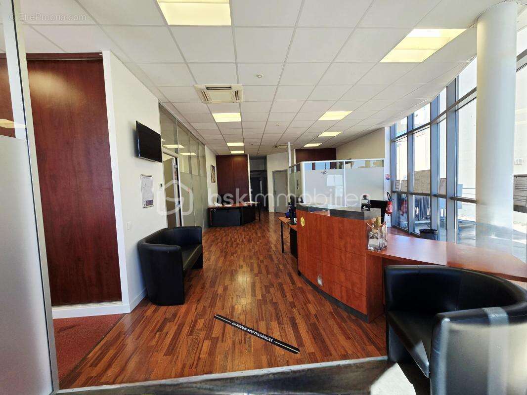 Commerce à BALARUC-LES-BAINS