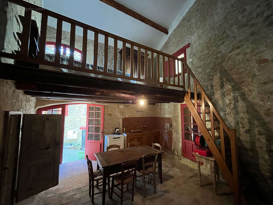 Ensemble de trois maisons Beaumont Du Ventoux - photo 8