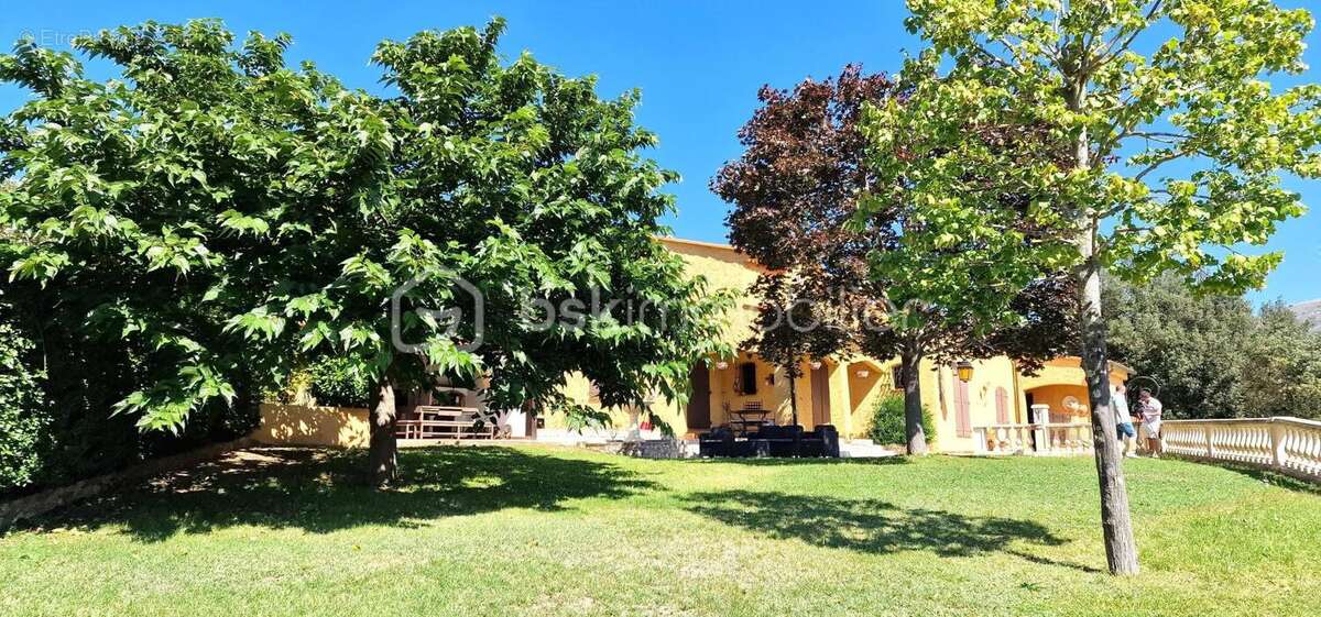 Maison à LA TURBIE