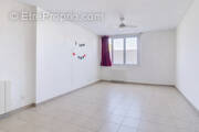 Appartement à SAINT-LAURENT-SUR-SAONE