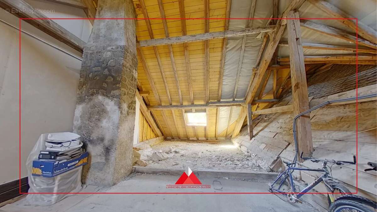 Plateau brut sur la commune de Rochejean - photo 3