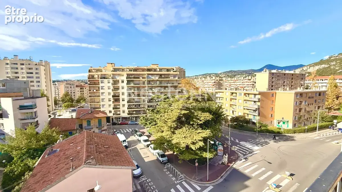 Appartement 2 pièces à vendre à Nice - Dernier étage avec terrasse - photo 5