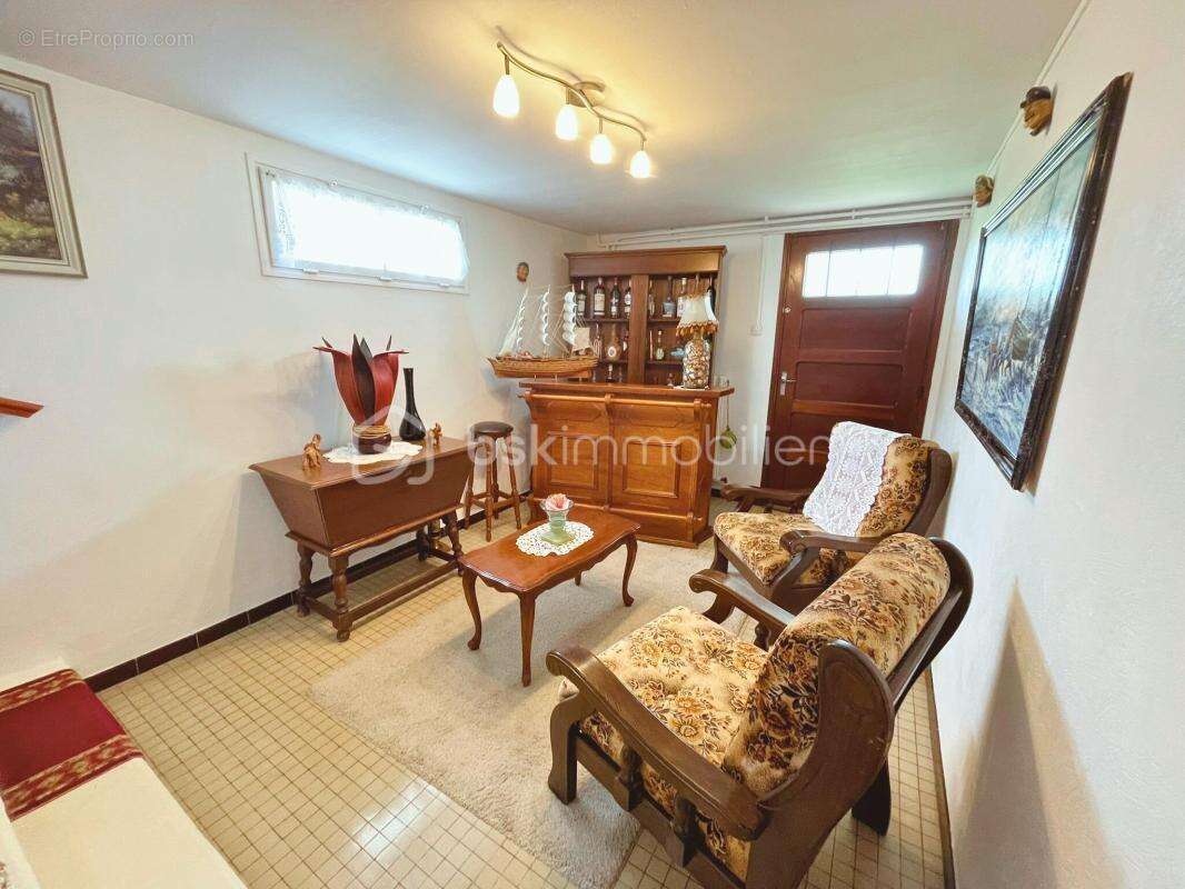 Maison à SAINT-BONNET-DE-MURE