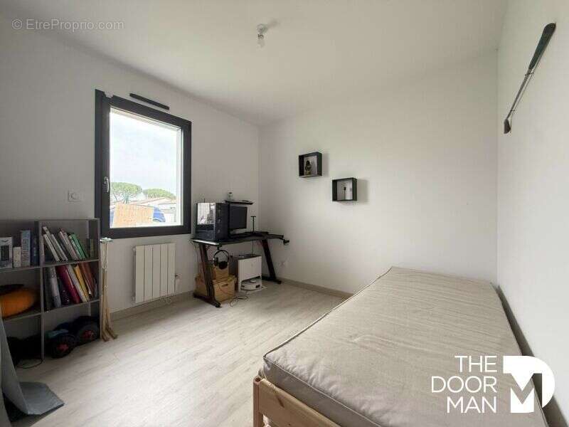 Maison à SAINTE-RADEGONDE-DES-NOYERS