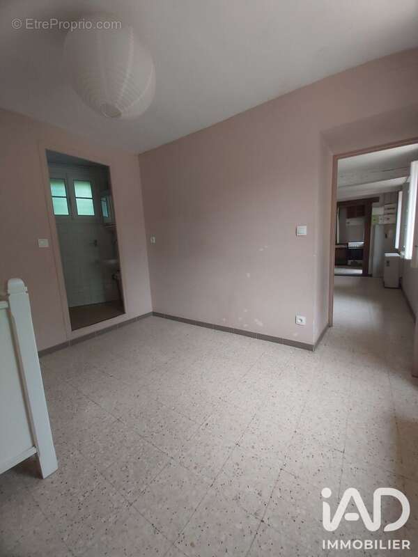 Maison 44 m² à Bransles  - photo 7