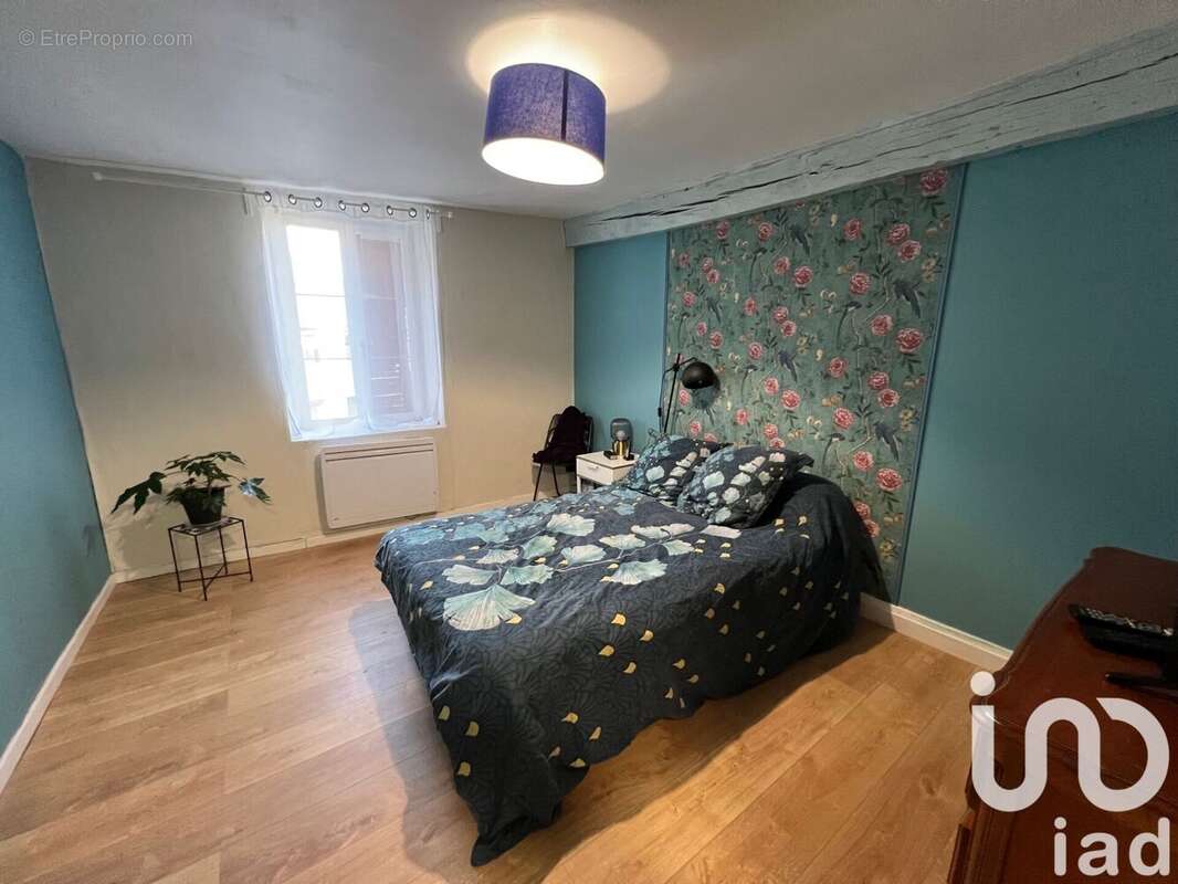 Photo 4 - Maison à SAINT-CYR-SUR-MORIN