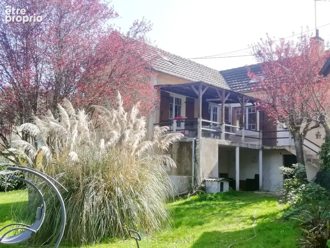 Le Bugue 2 habitations et un studio indépendant sur un terrain de plus de 5 000 m² - photo 2