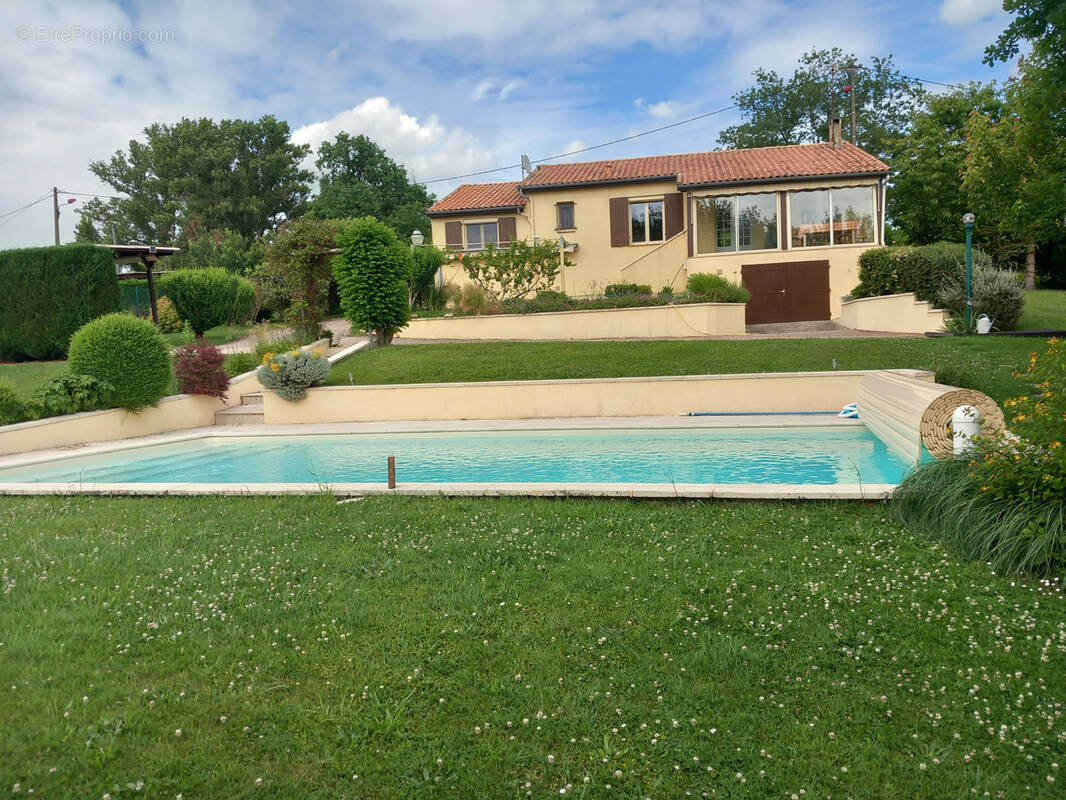 Maison à FUMEL