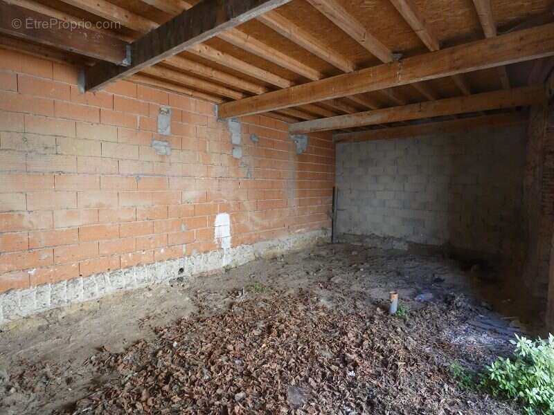 Maison 75 m² à Flamarens  - photo 3