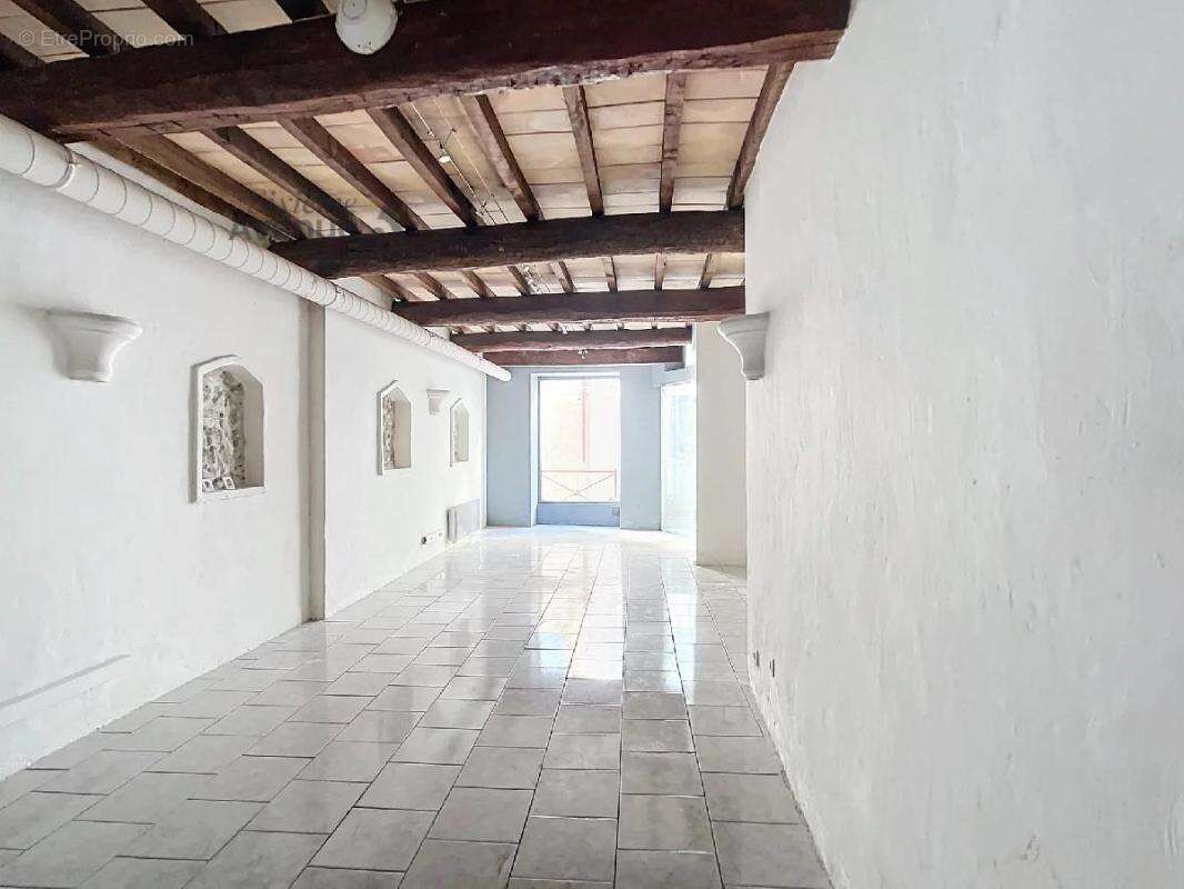 Commerce à LE CANNET