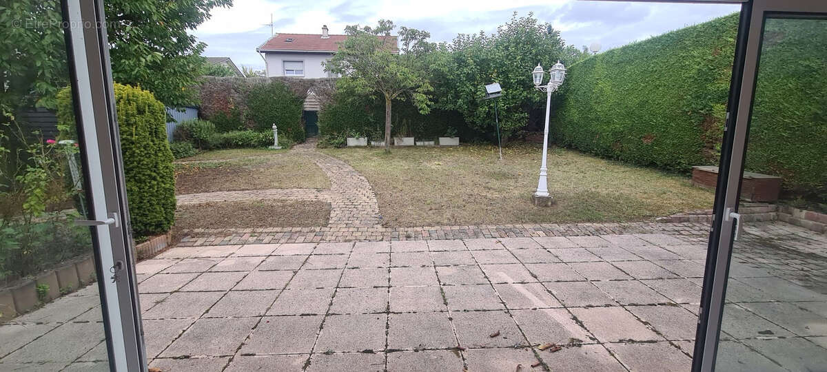 Maison à VARANGEVILLE