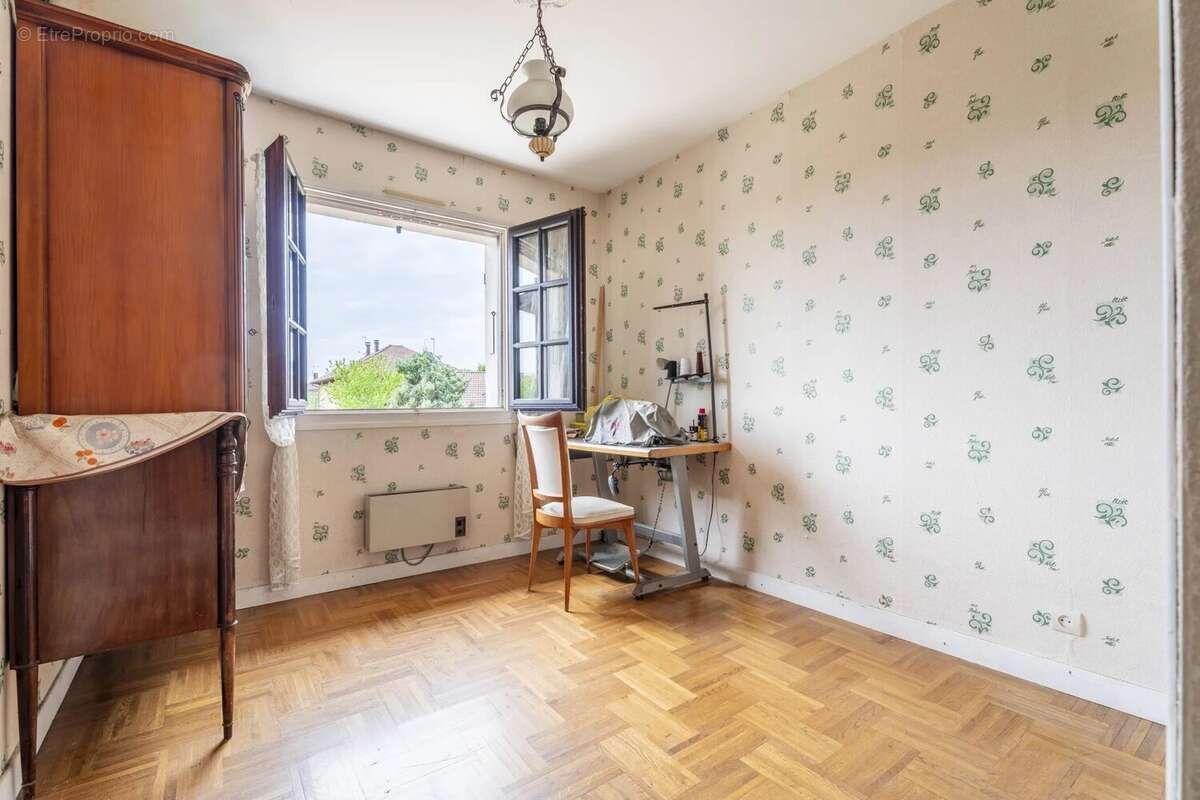 Maison 112 m² à Mions  - photo 8