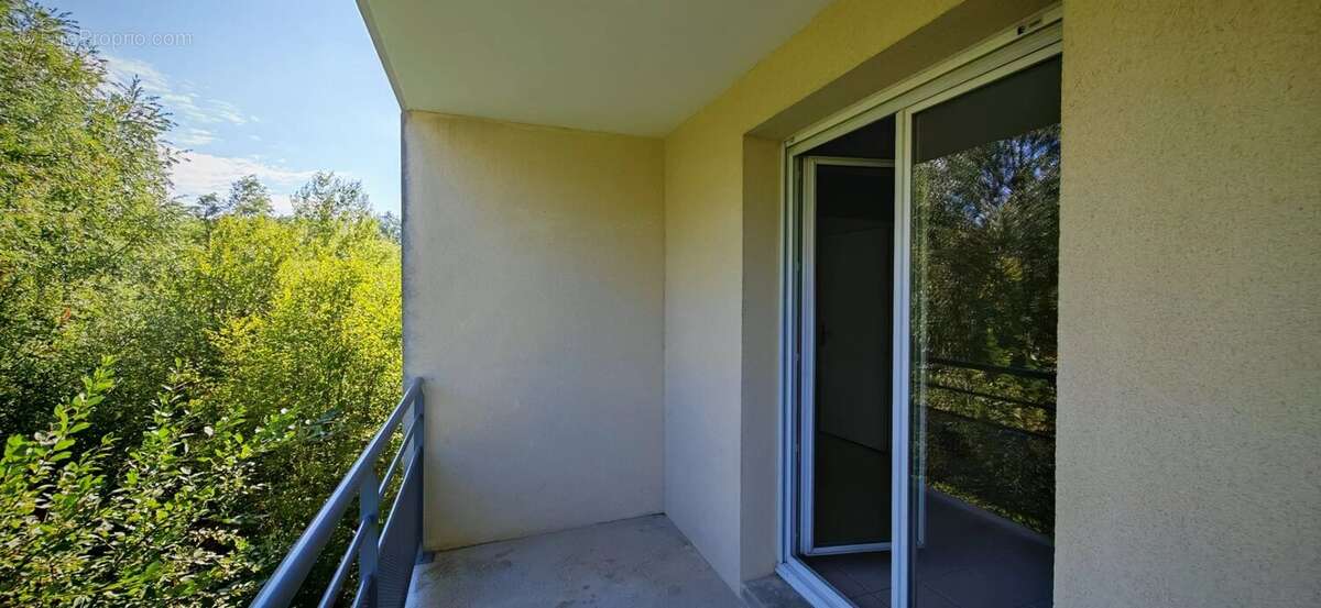 Appartement T3 lumineux avec balcon, faibles charges et deux - photo 4