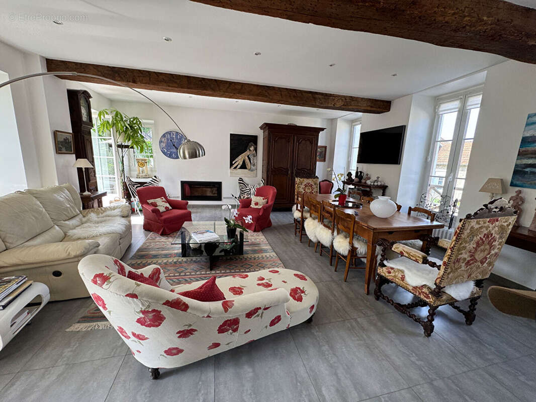 Maison à MONTFORT-L'AMAURY