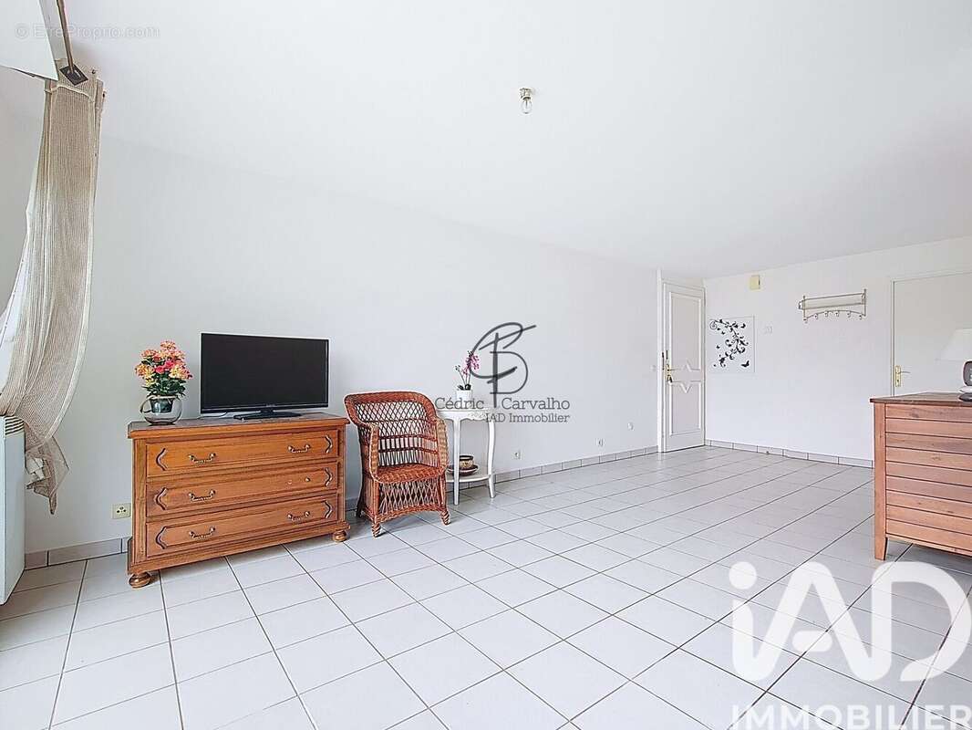 Photo 5 - Appartement à ROISSY-EN-BRIE