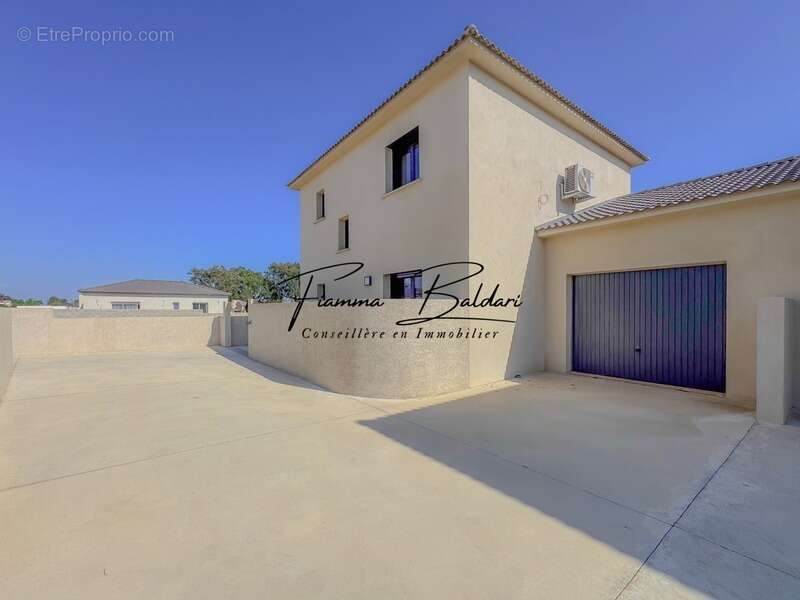 À vendre Maison T4 en duplex de 86m² neuve avec garage, Folelli, Penta di Casinca, Haute-Corse (20) - photo 13