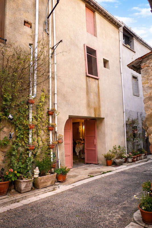 Maison à AZILLE