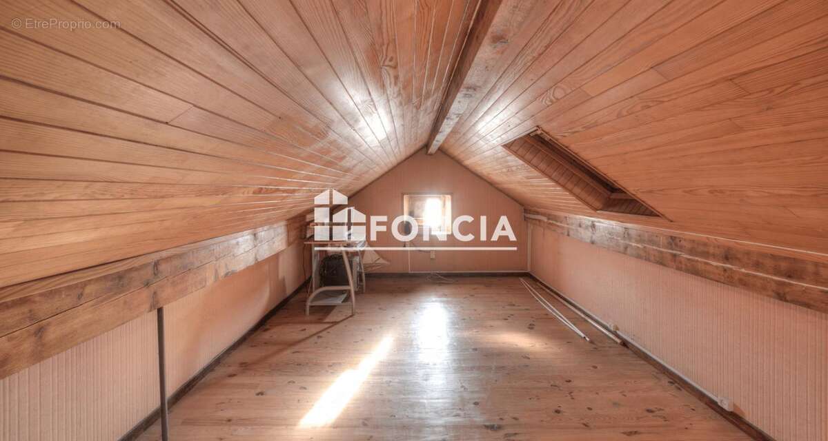 Maison à BELLEGARDE-SUR-VALSERINE