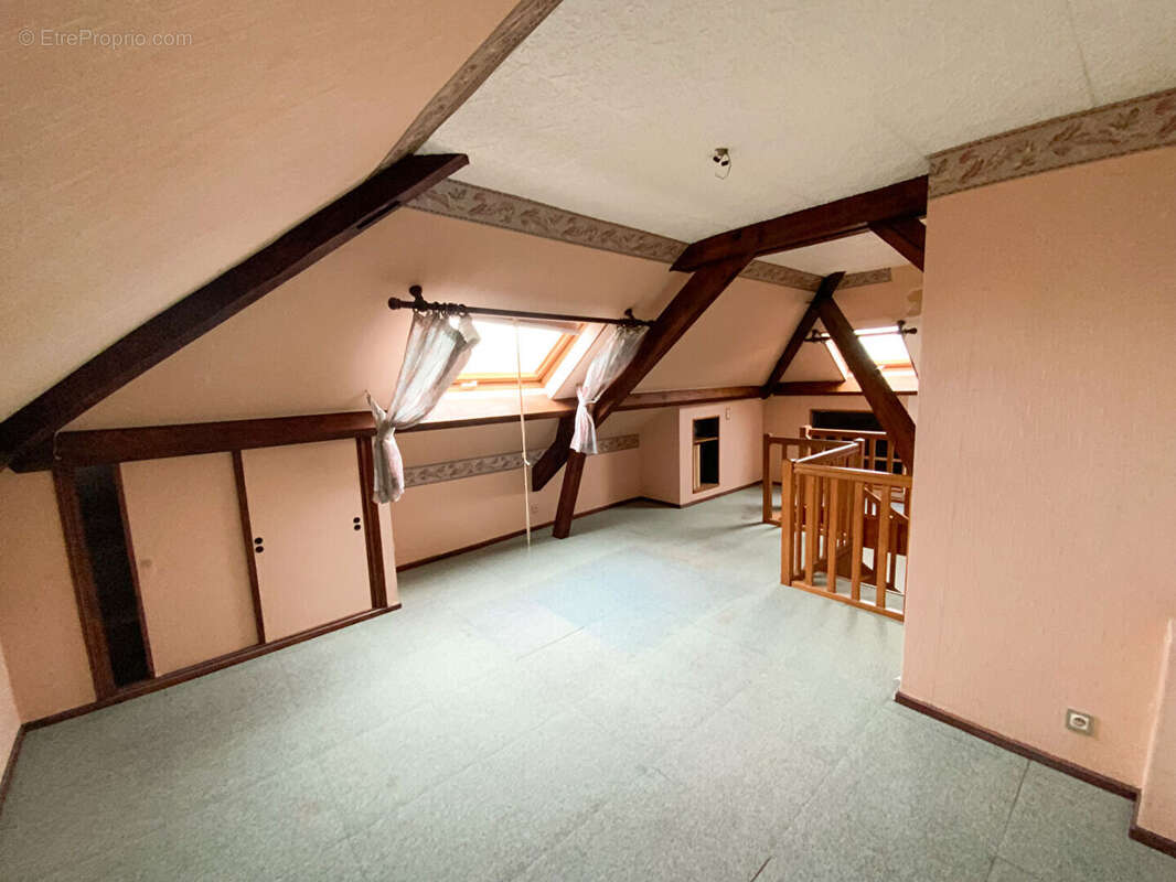 Maison à LE CREUSOT