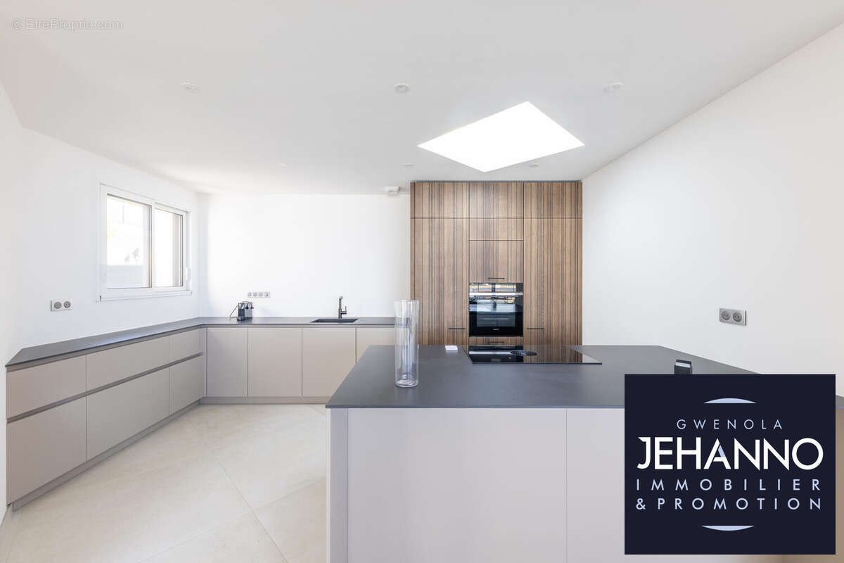 Maison 263 m² à Guidel  - photo 8