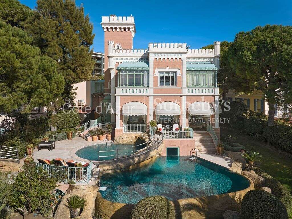 Maison à ANTIBES