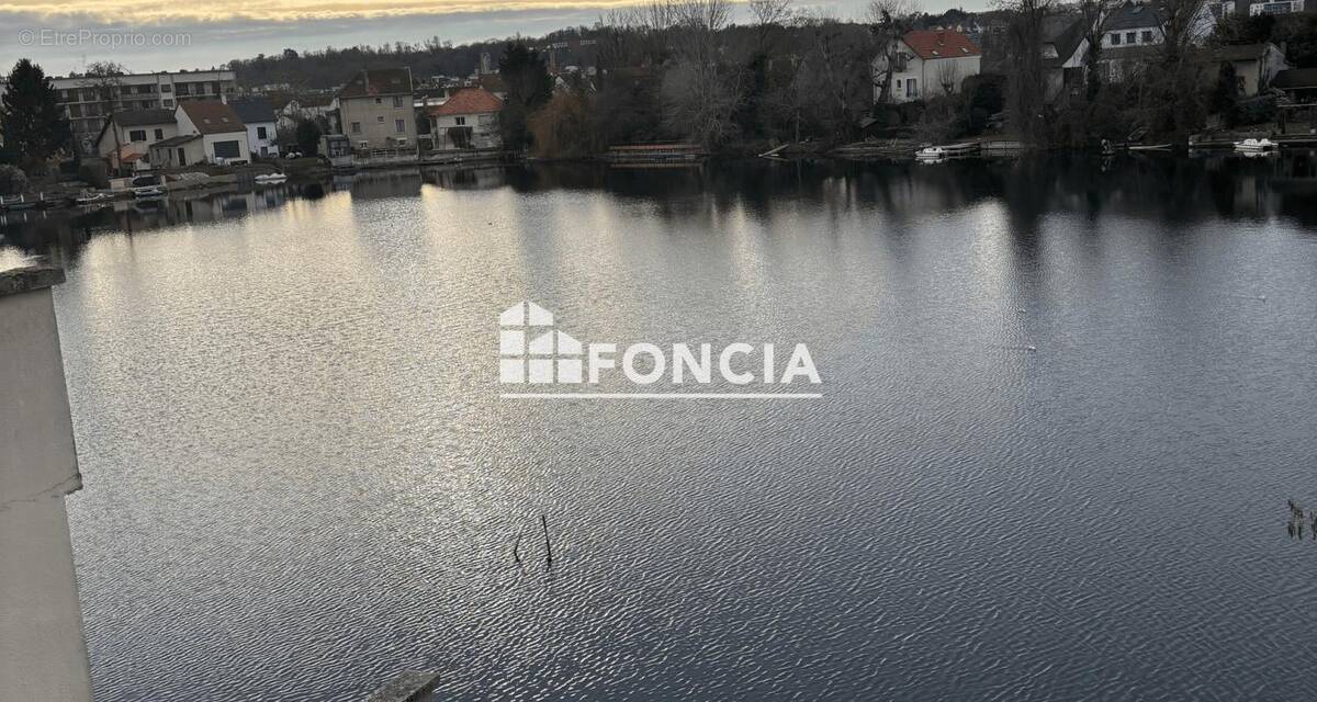 Maison à VIRY-CHATILLON